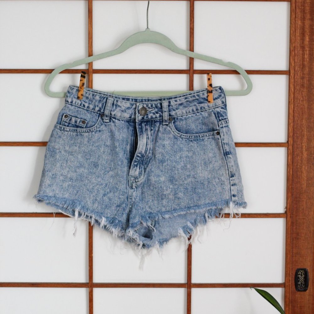 BDG High Rise Jean Shorts - Picture 1 of 5
